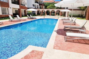 Coral Village Oasis Tropical Deluxe Condo-Walk to the Beach and Popular Attractions!!
